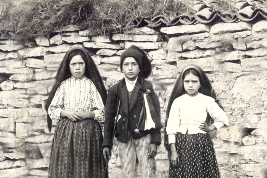 Fatima Apparitions: Miracle or UFO Encounter?